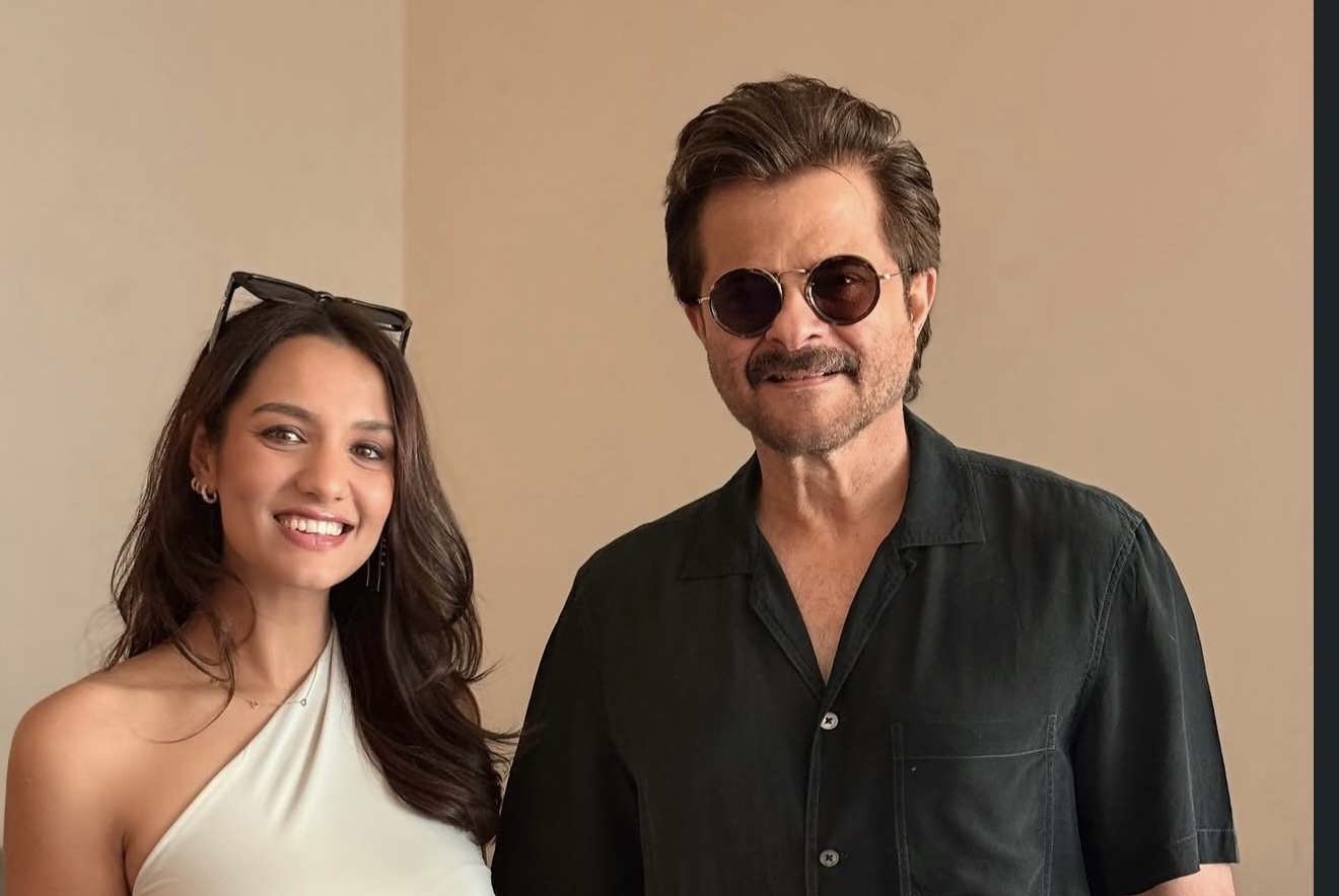 Priyanka Karki meets famous Indian actor & film producer Anil Kapoor! 😮